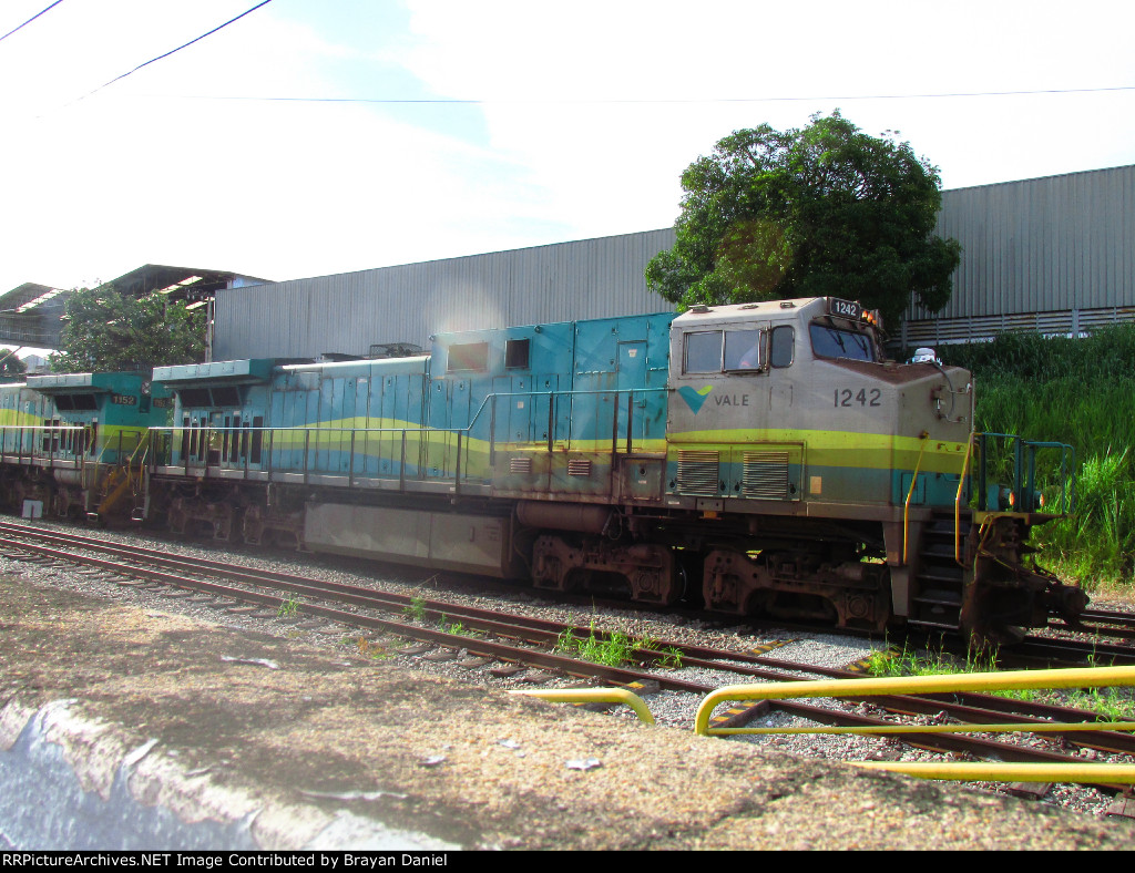 EFVM 1242